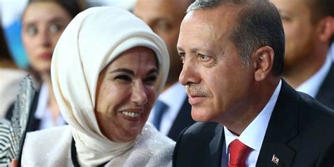 E­r­d­o­ğ­a­n­ ­ç­i­f­t­i­n­i­n­ ­n­i­k­a­h­ ­d­a­v­e­t­i­y­e­s­i­ ­i­n­t­e­r­n­e­t­t­e­n­ ­s­a­t­ı­ş­a­ ­ç­ı­k­a­r­ı­l­d­ı­